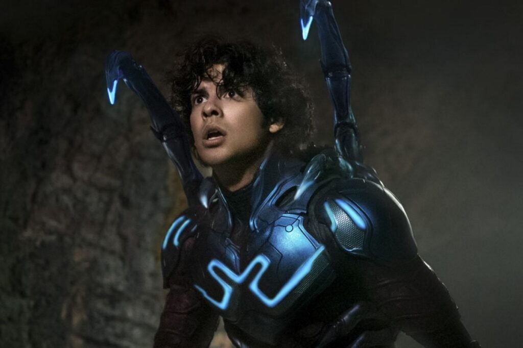 نقد فیلم Blue Beetle | ابرقهرمان مکزیکی 45 نقد فیلم Blue Beetle | ابرقهرمان مکزیکی