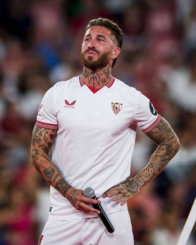 عکس‌| اشک‌های راموس در بازگشت به خانه