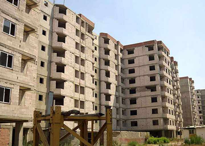 بین ۸ تا ۱۰ میلیون تومان هر متر مربع مسکن ساخته می شود/توافق چندانی با وزارت راه و شهرسازی نداشتیم