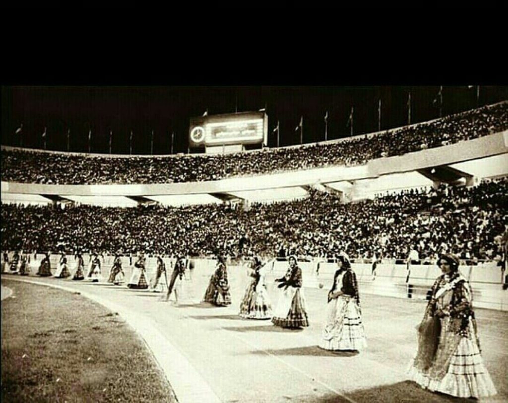 عکس| روزی که ورزشگاه آزادی افتتاح شد