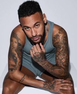 عکس‌| همکاری جالب نیمار با کیم کارداشیان!