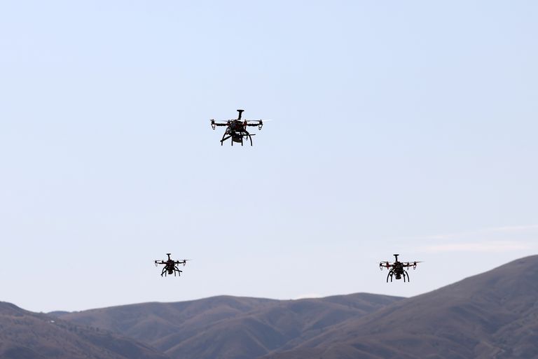 سیستم ضد پهپاد لئونیداس که با امواج مایکروویو پهپادها را ساقط می کند