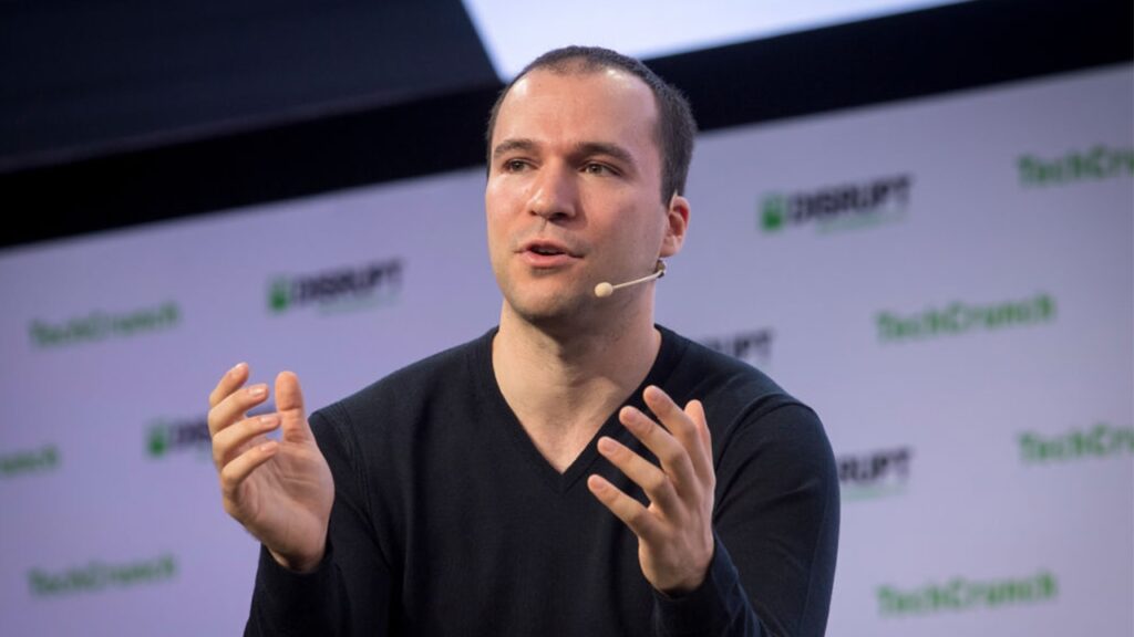 خالق ChatGPT، سم آلتمن، چطور از شرکت خود اخراج شد؟ 9 گرگ بروکمن