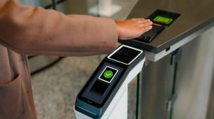 آمازون فناوری احراز هویت با اسکن کف دست را به سازمان‌ها می‌آورد