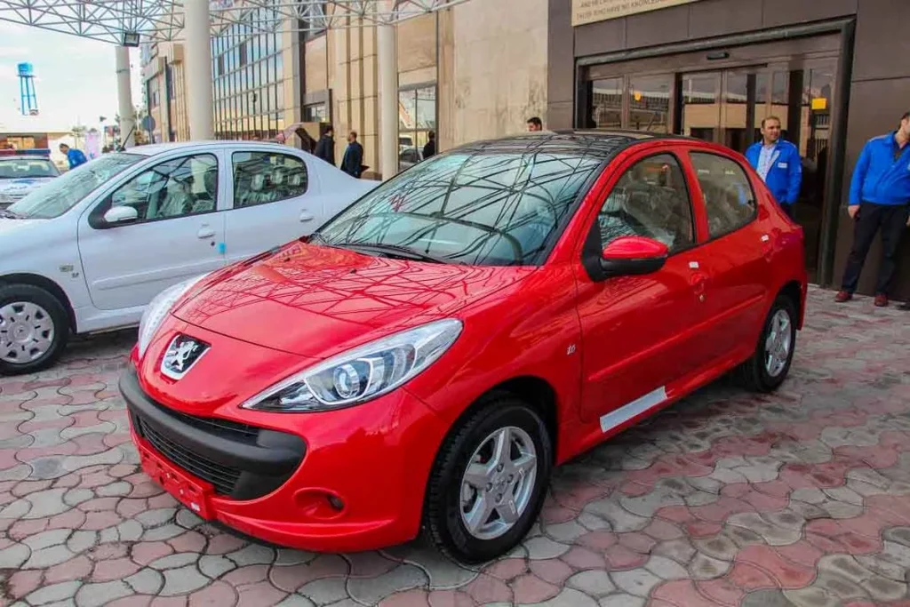 شرایط پیش فروش پژو 207 دنده‌ای سقف شیشه‌ای اعلام شد + جدول آبان 1402