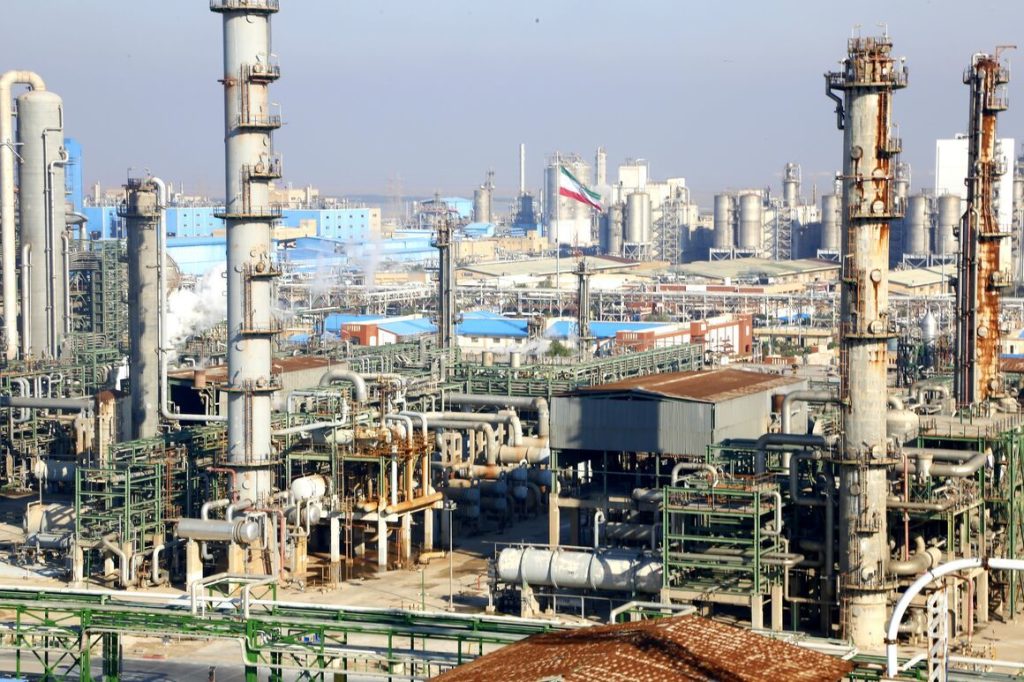 ظرفیت تولید محصولات پتروشیمی ۱۳۰ میلیون تن می‌شود