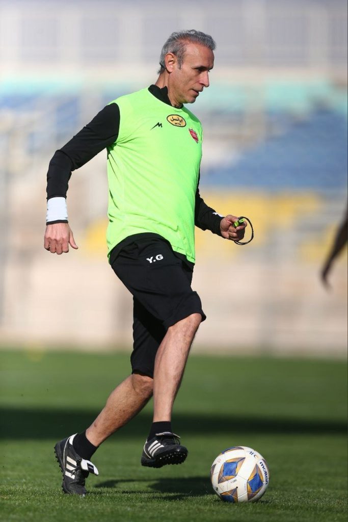 عکس| یحیی لباس رزم پوشید