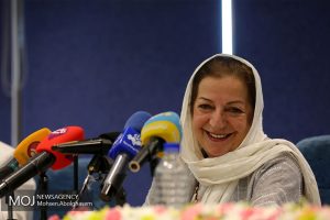 مرضیه برومند از مدیرعاملی خانه سینما استعفا کرد