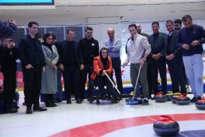 آغاز فعالیت رسمی انجمن کرلینگ در حضور ستاره‌های ورزش ایران