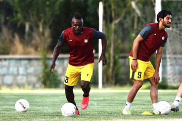 درگیری پرسپولیسی سابق در تمرین - خبرگزاری ورزش ایران