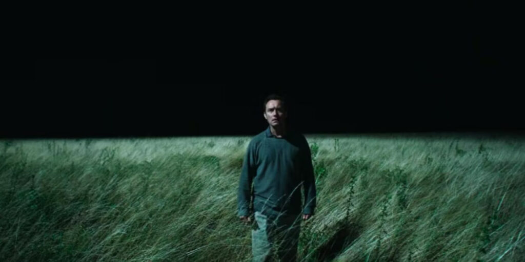 10 سریال برتر ترسناکی که درون‌مایه مذهبی دارند - ویجیاتو