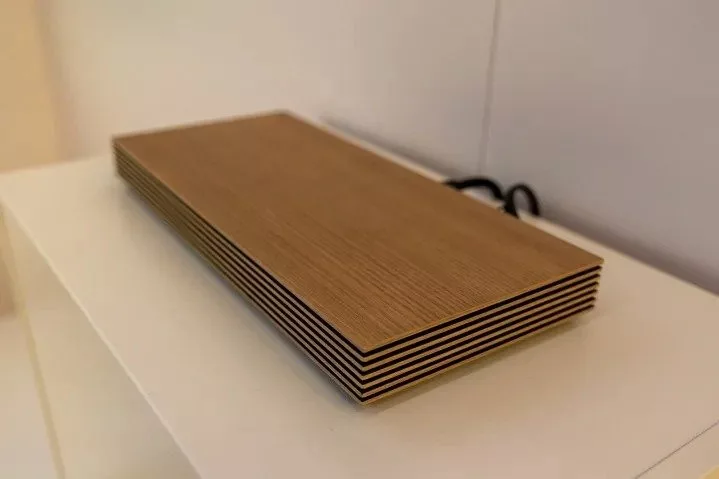 1704701087 678 سامسونگ از اولین پروژکتور 8K بی‌سیم دنیا پرده برداشت.webp