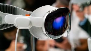 انتشار اولین نقدها درباره ویژن پرو؛ رسانه درباره هدست اپل چه می‌گویند؟