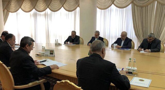 تجارت گاز و فرآورده‌های نفتی و صادرات خدمات فنی مهندسی میان ایران و ترکمنستان در مسیر توسعه است