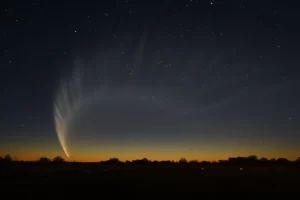 رصد دنباله‌دار مک‌نات از زمین