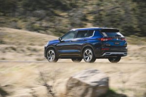 میتسوبیشی اوتلندر