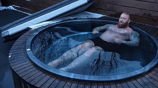 1709700587 165 افشاگری هافثور پی‌ یرشون از رژیم غذایی اش با 8