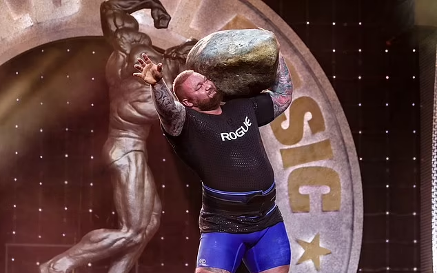 1709700587 56 افشاگری هافثور پی‌ یرشون از رژیم غذایی اش با 8