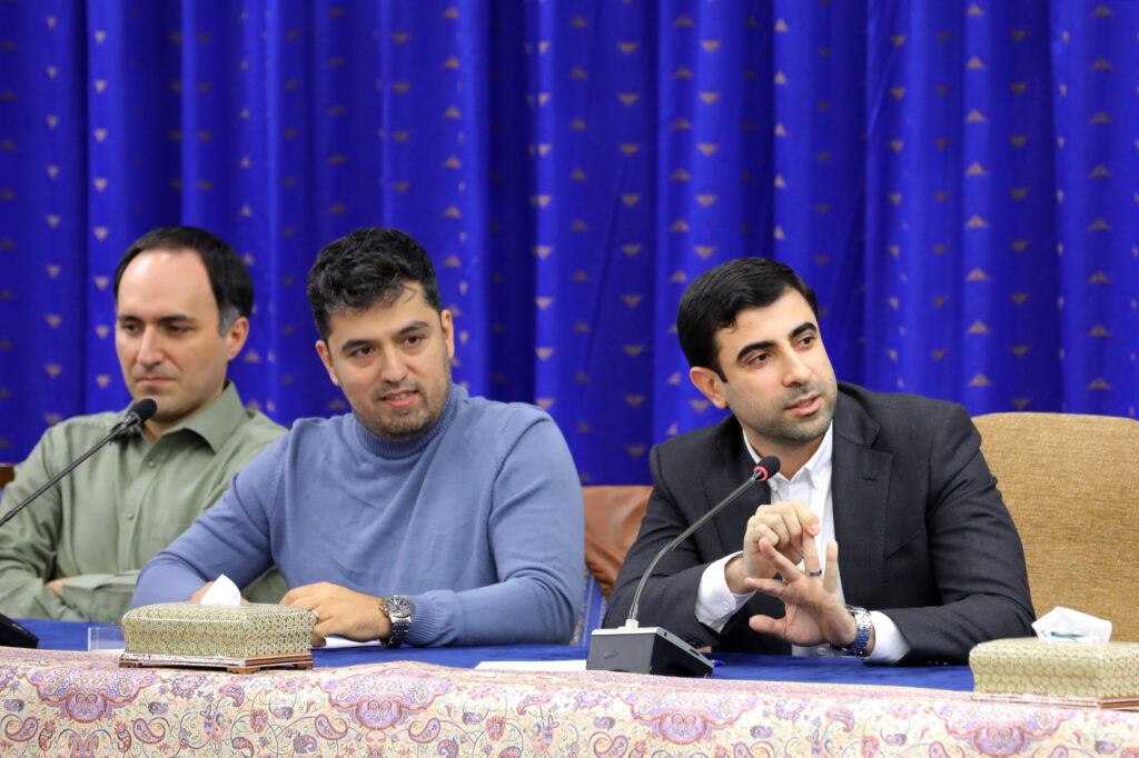 قسمت دولتی با فعالان اقتصاد دیجیتال رقابت نکند_دانشجو 13 1710753749 377 قسمت دولتی با فعالان اقتصاد دیجیتال رقابت نکند دانشجو