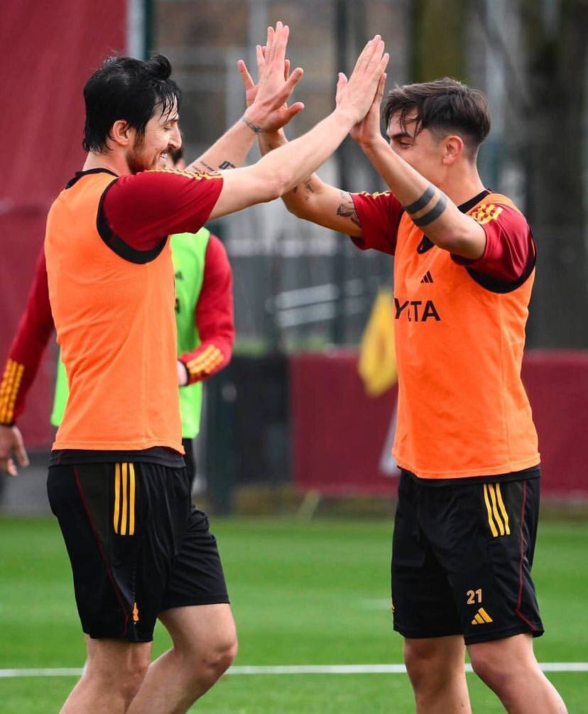 عکس‌| شادی مشترک سردار آزمون با قهرمان جام جهانی