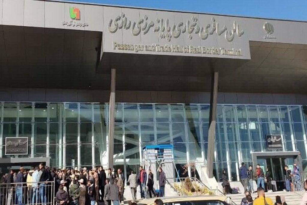 ۴۶۵ هزار مسافر از پایانه‌های مرزی در ۱۰ روز اول سفرهای نوروزی تردد کردند