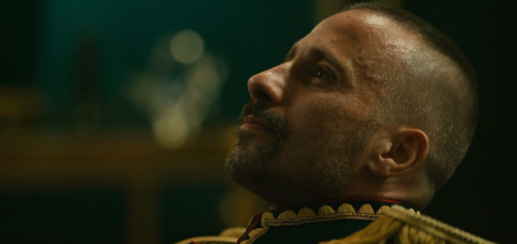 نقد سریال The Regime - داستان یک فروپاشی!_دانشجو 56 The Regime