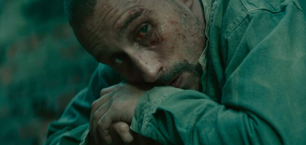 نقد سریال The Regime - داستان یک فروپاشی!_دانشجو 66 The Regime