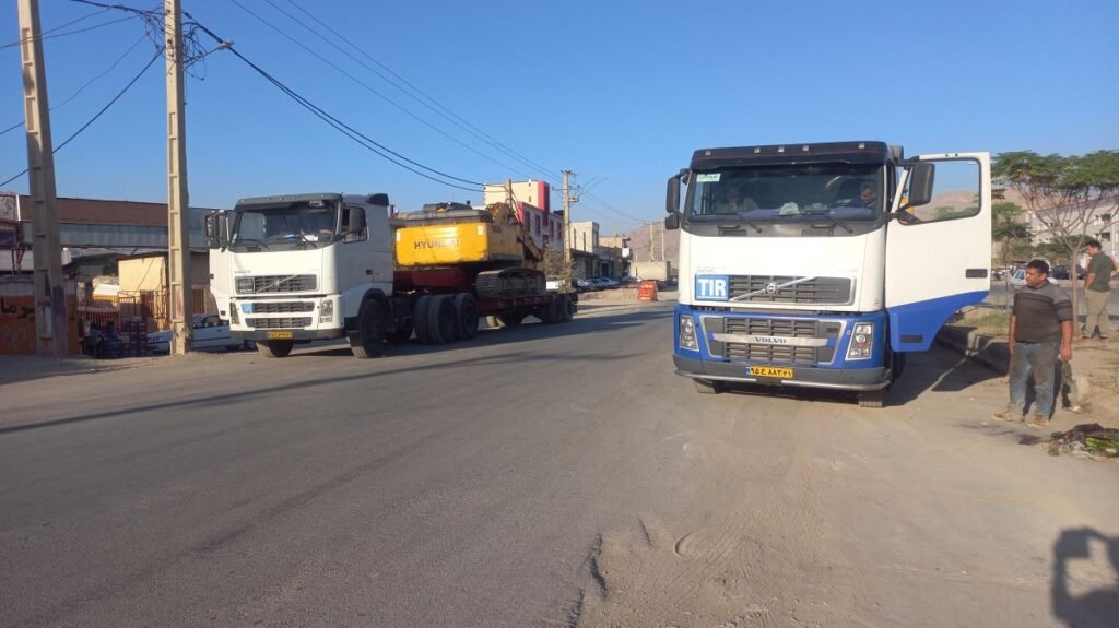 خسارت خودروهای فرسوده به اقتصاد سرزمین در حال افزایش است_دانشجو 4 خودروهای فرسوده