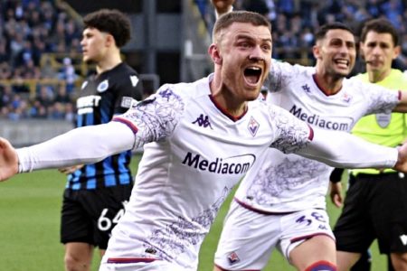 بروخه (۳) ۱ – ۱ (۴) فیورنتینا/ ویولا دوباره در فینال