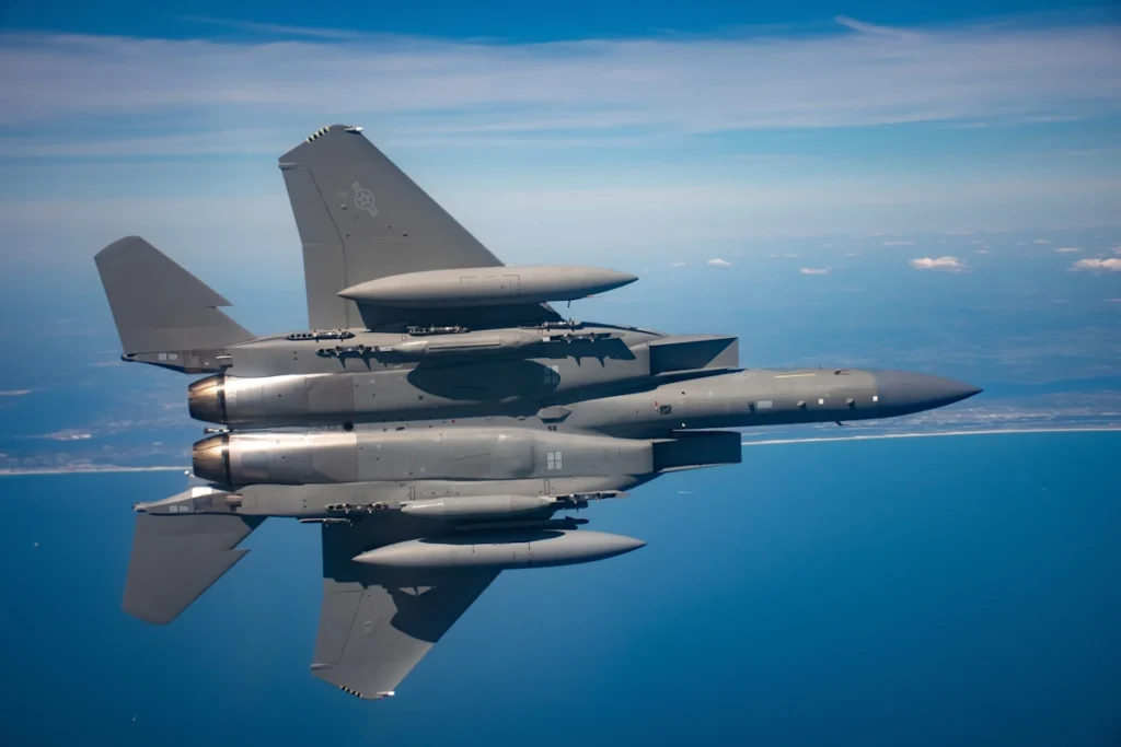 جنگنده F-15EX Eagle II چه قابلیت هایی دارد؟