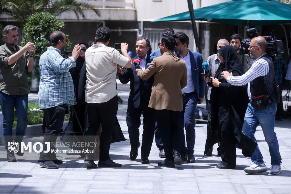 فرآیندهای اهلیت خریداران در اصل ۴۴ توسط دولت مصوب شد