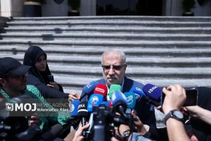 فروش نفت در حال حاضر چقدر برای کشور درآمد دارد؟