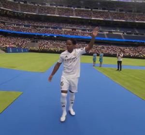 معارفه باشکوه رئال‌مادرید از ستاره ۱۸ ساله برزیلی