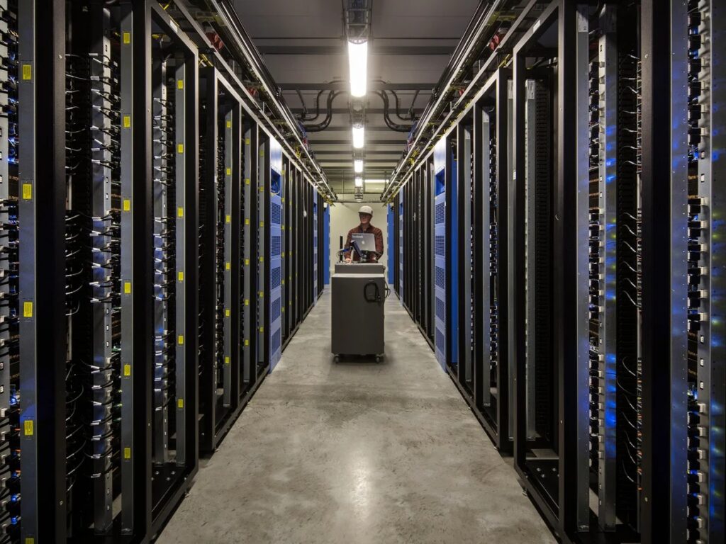 انتشار کربن غول‌های فناوری احتمالاً 662 درصد بیشتر از گزارش‌ها است