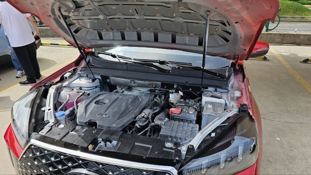 چری تیگو 4 کراس در روسیه اراعه شد، انتظار برای ورود نسل تازه ام وی ام X55_دانشجو 4 موتور 1.5 لیتری