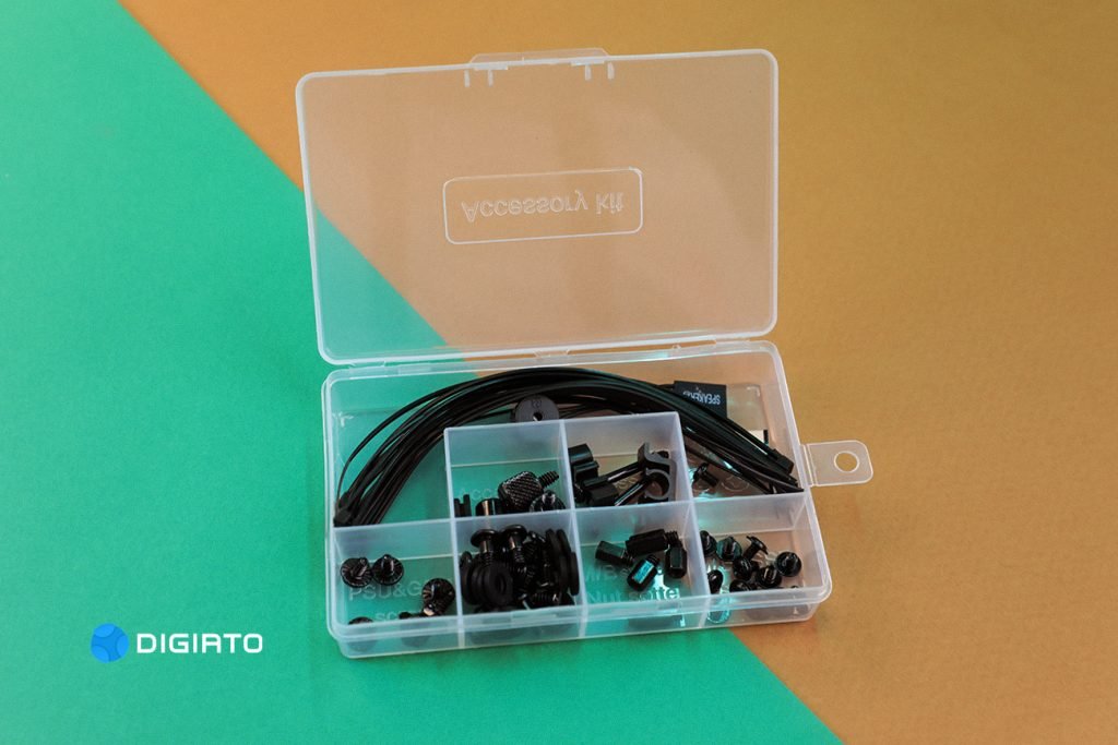 معارفه کیس گیمینگ گرین GRIFFIN G8: نخستین کیس آکواریومی گرین_دانشجو 26 کیس گیمینگ گرین GRIFFIN G8