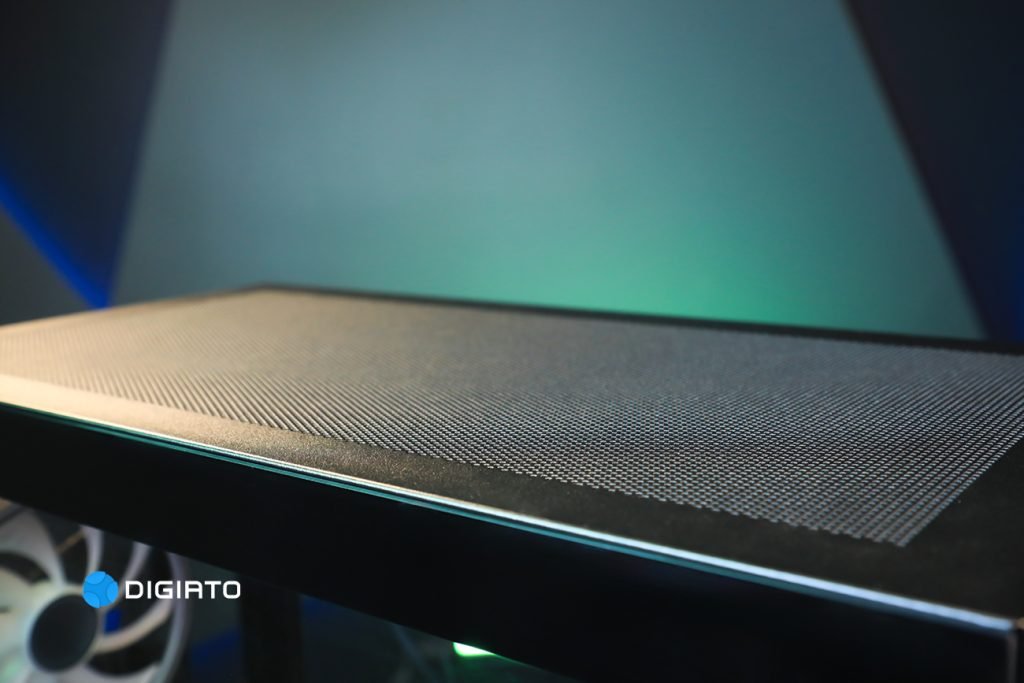 معارفه کیس گیمینگ گرین GRIFFIN G8: نخستین کیس آکواریومی گرین_دانشجو 34 کیس GRIFFIN G8