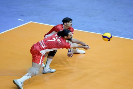 نتایج هفته ۱۶ والیبال/ قدرت‌نمایی درنا‌ها در خانه نایب قهرمان آسیا