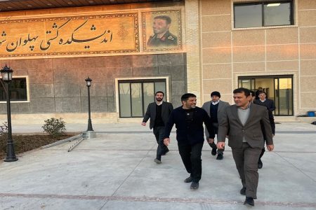 بازدید معاون علمی رئیس جمهور از امکانات کشتی کشور