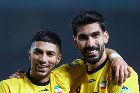 سپاهان هدیه پرسپولیس را پس نفرستاد