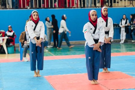 هیات تکواندو چهارمحال و بختیاری قهرمان جام نشاط منطقه سه  شد