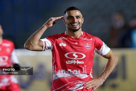 علیپور: بردن هوادار مهم‌تر از هت تریک من است/ شادی‌ام ارتباطی به لرستانی‌ها نداشت