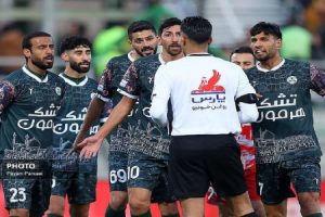 کارشناس داوری: داور پرسپولیس و ذوب آهن شهامت پنالتی گرفتن را نداشت