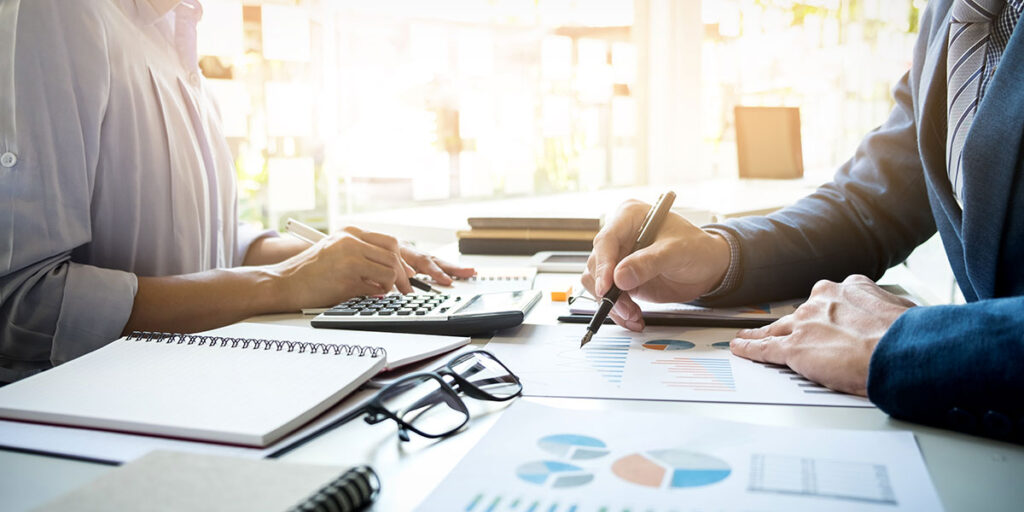 چطور مشاور مالی شویم: مشاور مالی شدن در ۷ گام_دانشجو 16 1745265733 822 چطور مشاور مالی شویم مشاور مالی شدن در ۷ گام دانشجو